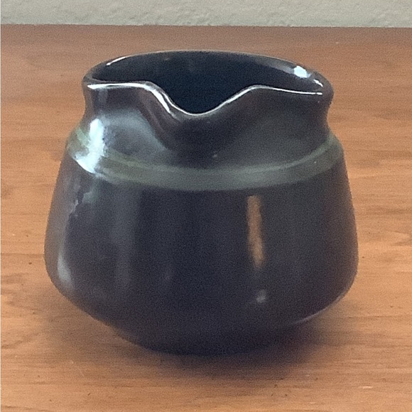 Franciscan Madeira Creamer/Pitcher Earthware Brown & Hunter Green - Picture 5 of 5